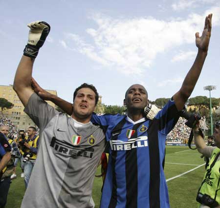 通过逐像素 通过逐像素